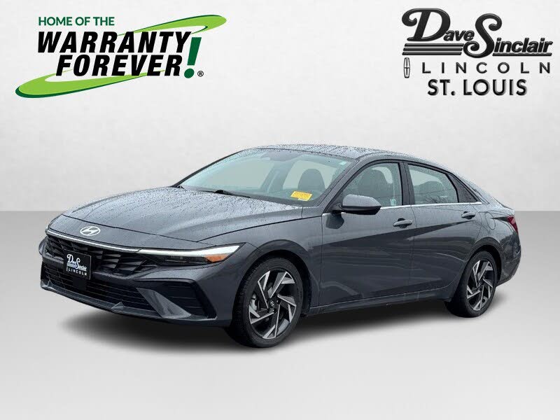 2024 Hyundai Elantra SEL FWD