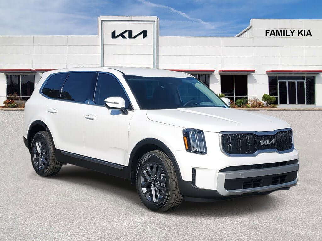 2025 Kia Telluride LX FWD