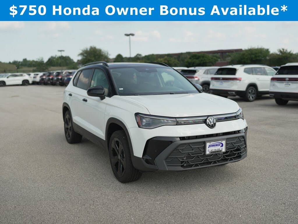 2025 Volkswagen Taos SE Black 4Motion