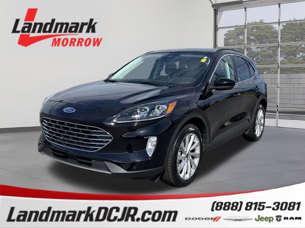 2022 Ford Escape Titanium AWD