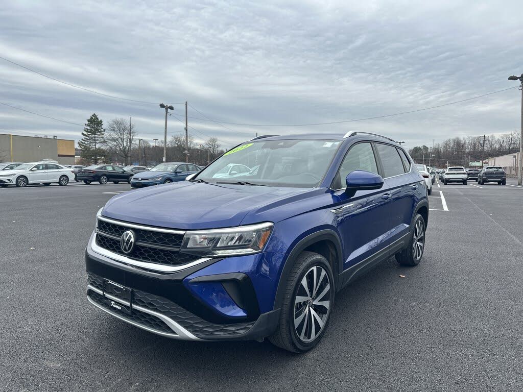 2022 Volkswagen Taos SE FWD