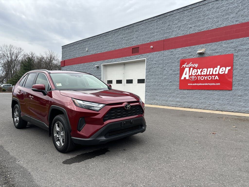 2023 Toyota RAV4 XLE AWD