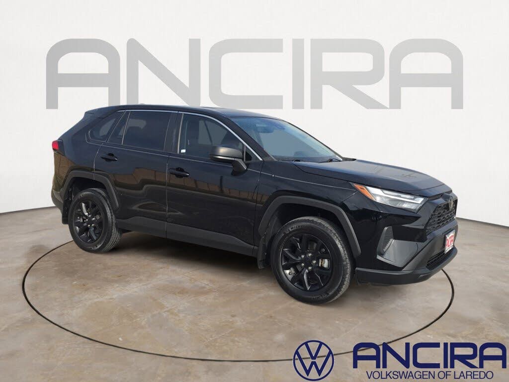 2023 Toyota RAV4 LE FWD