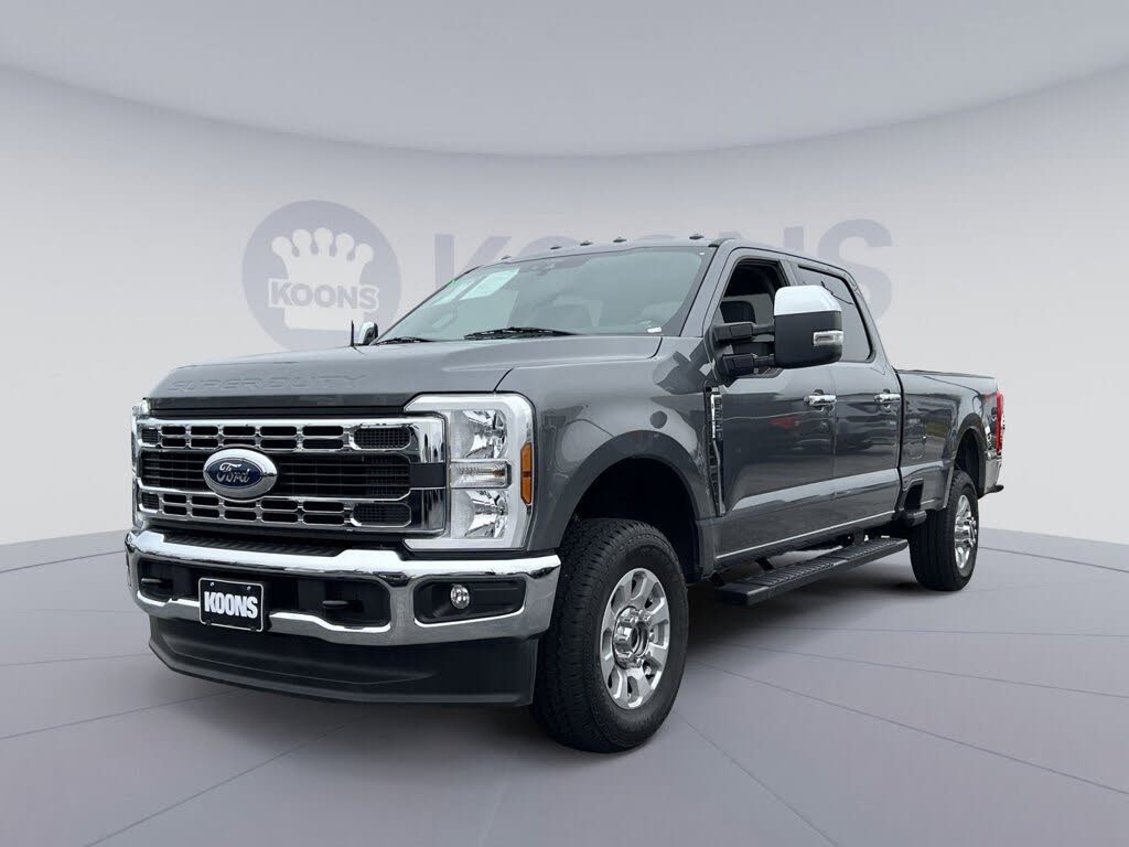 2024 Ford F-350 Super Duty XLT Crew Cab 4WD