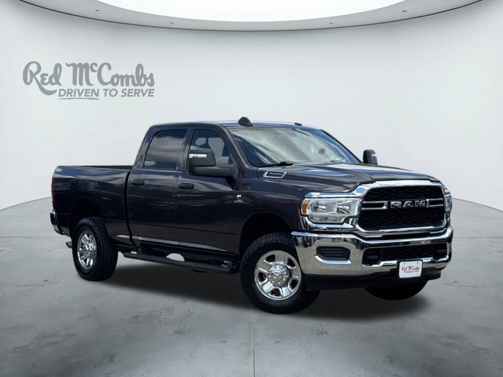 2024 RAM 3500 Tradesman Crew Cab 4WD