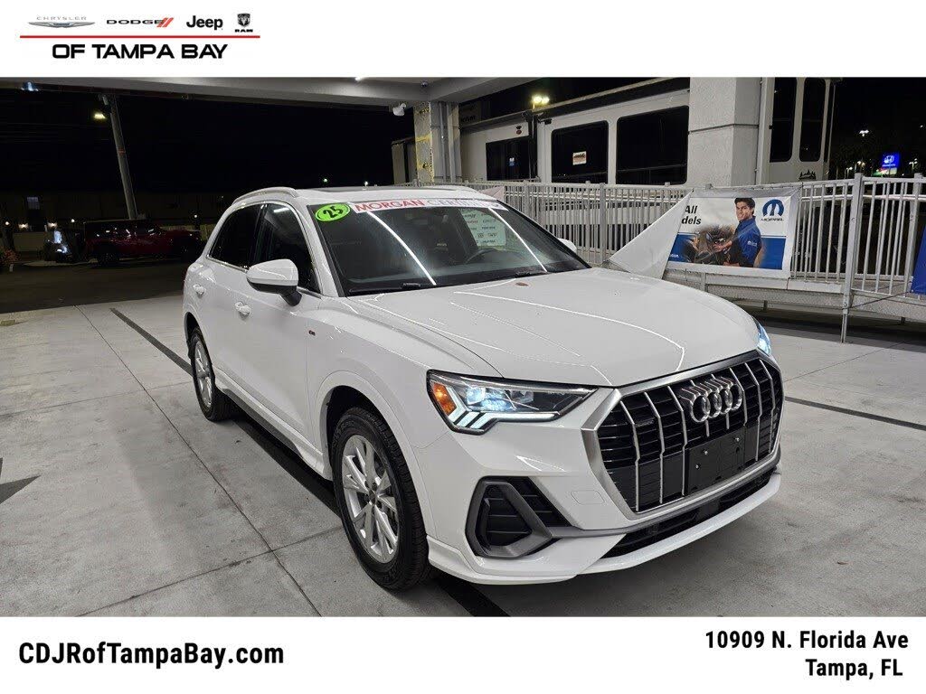 2025 Audi Q3 quattro Premium S Line 45 TFSI
