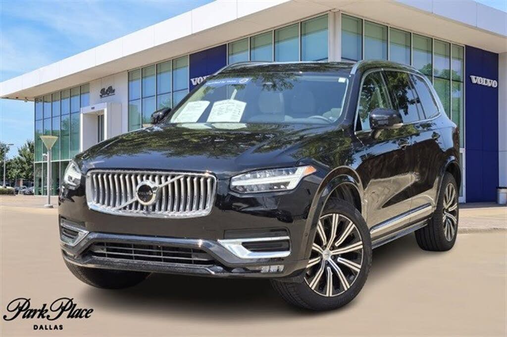 2025 Volvo XC90 B6 Plus Bright Theme 7-Passenger AWD
