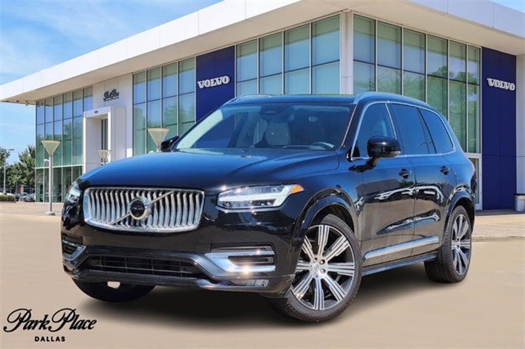2025 Volvo XC90 B6 Ultra Bright Theme 7-Passenger AWD