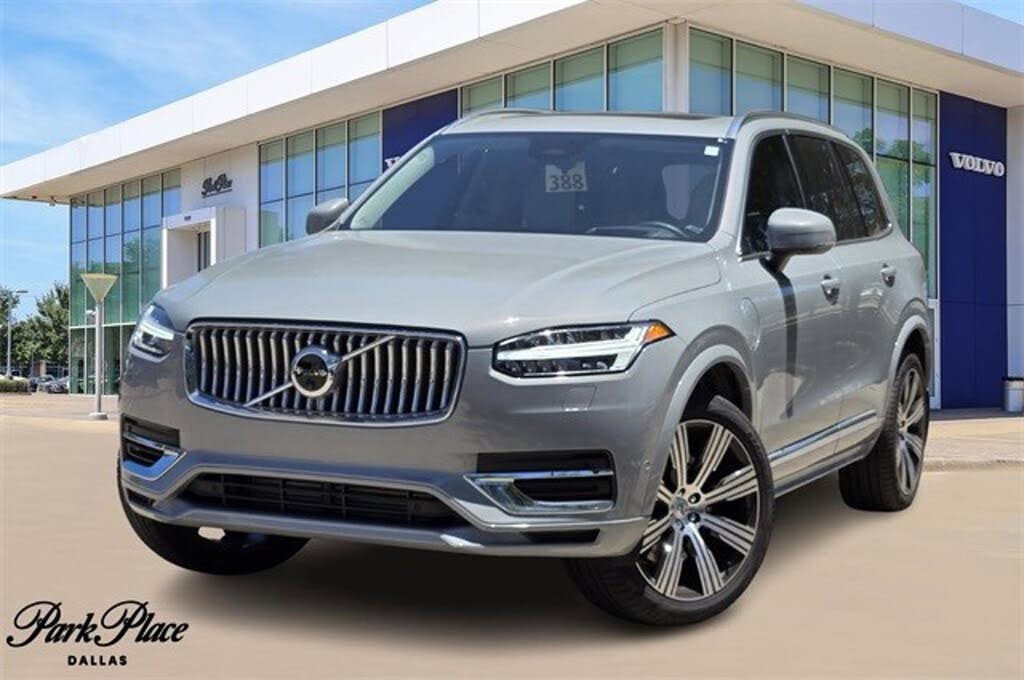 2025 Volvo XC90 Recharge T8 Ultra Bright Theme AWD