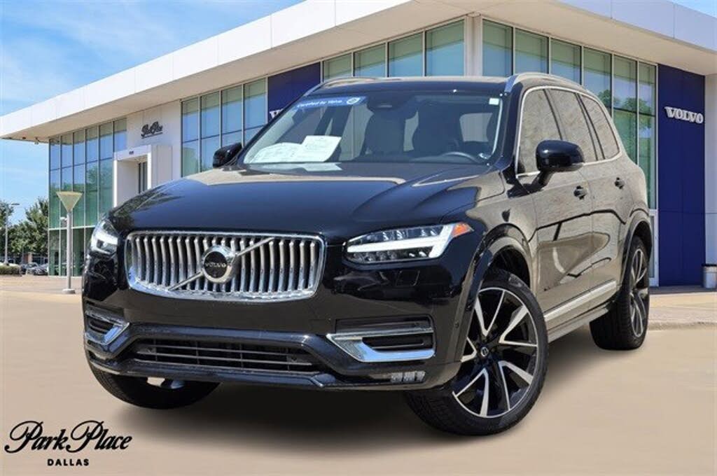 2025 Volvo XC90 B5 Plus Bright Theme AWD