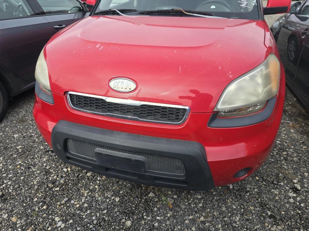 2010 Kia Soul +