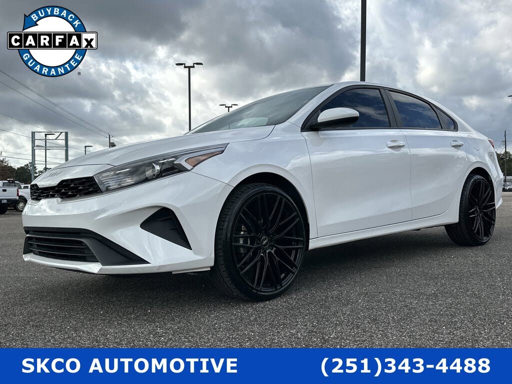 2023 Kia Forte LXS FWD