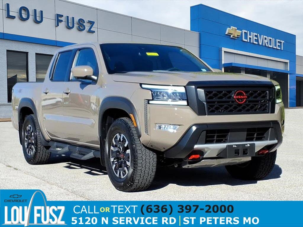 2023 Nissan Frontier PRO-4X Crew Cab 4WD
