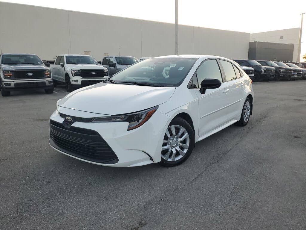 2024 Toyota Corolla LE FWD