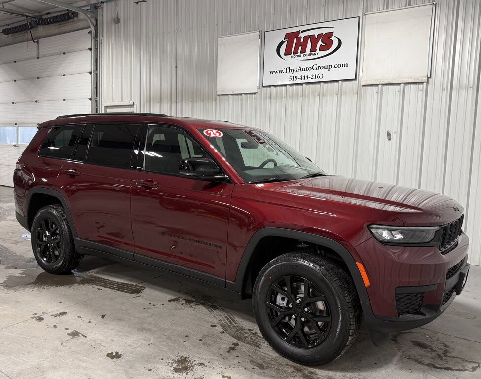 2025 Jeep Grand Cherokee L Altitude 4WD