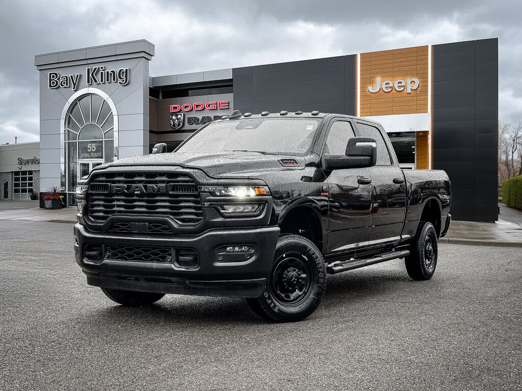 2025 RAM 2500 Tradesman Crew Cab 4WD