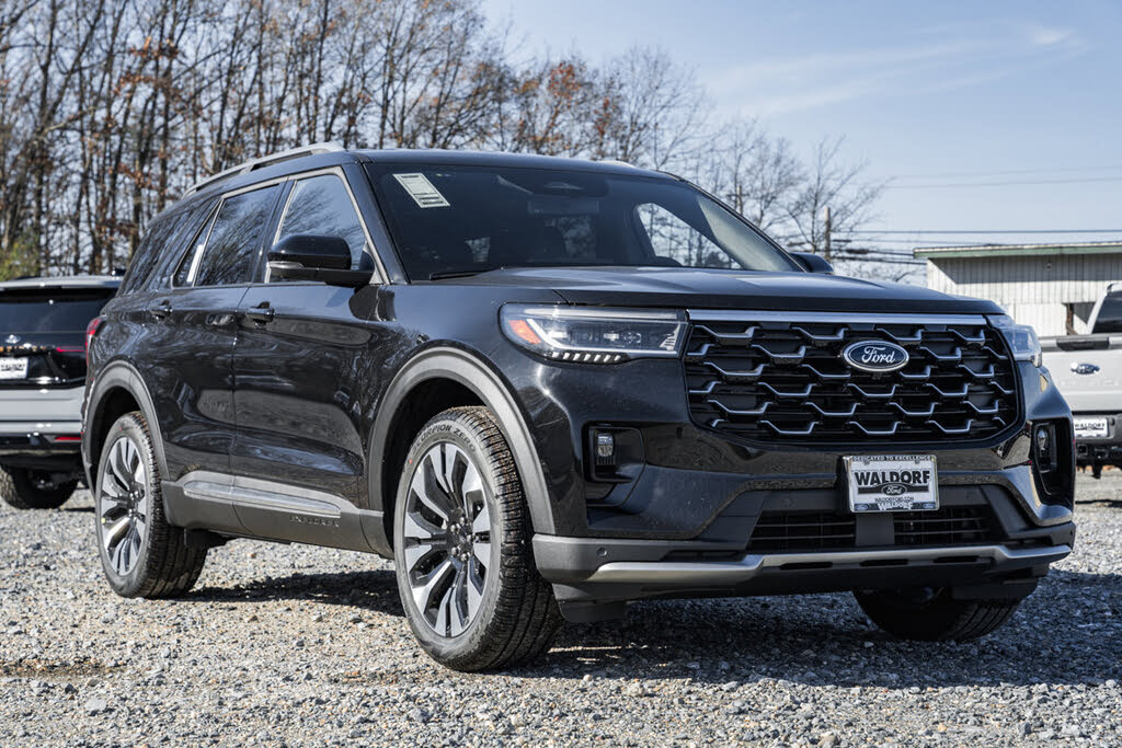 2026 Ford Explorer Platinum AWD
