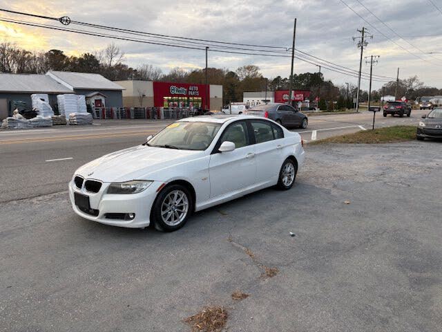 2010 BMW 3 Series 328i Sedan RWD