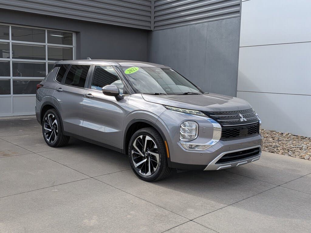 2022 Mitsubishi Outlander SE S-AWC