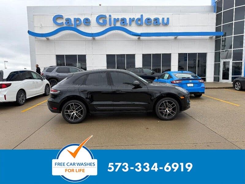 2023 Porsche Macan T AWD