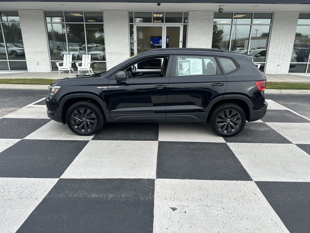 2024 Volkswagen Taos S FWD