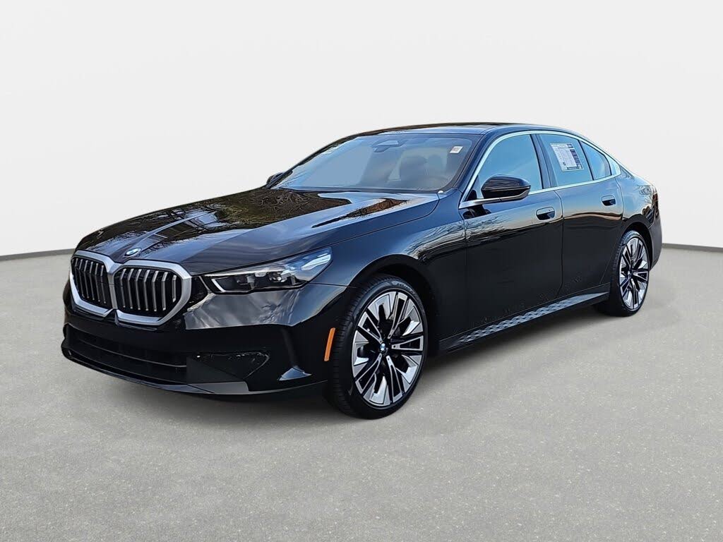 2025 BMW 5 Series 530i xDrive