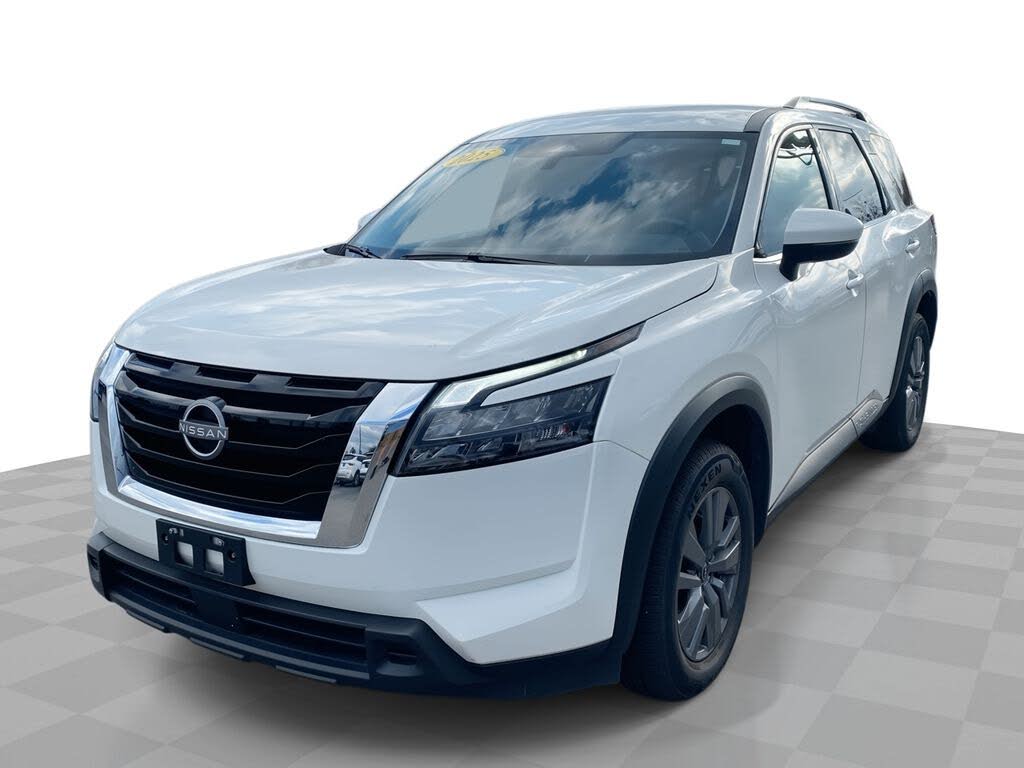 2025 Nissan Pathfinder SV FWD