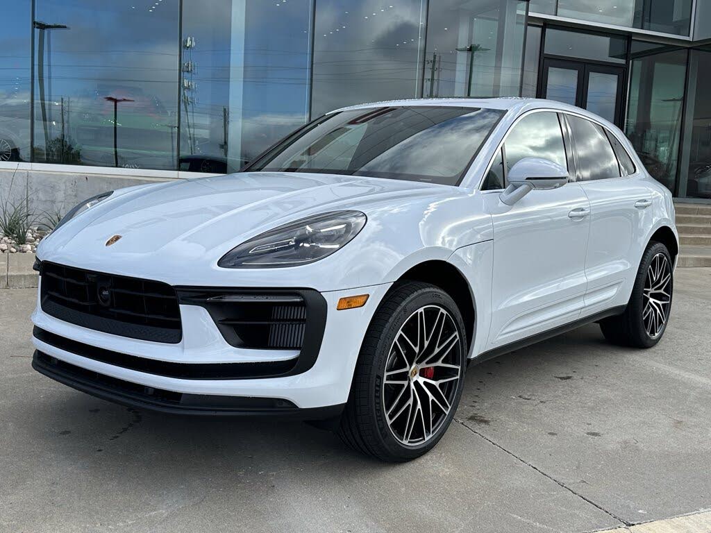 2026 Porsche Macan S AWD