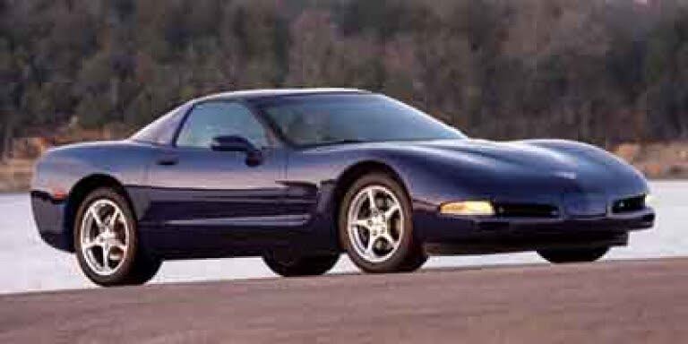 2004 Chevrolet Corvette Coupe RWD