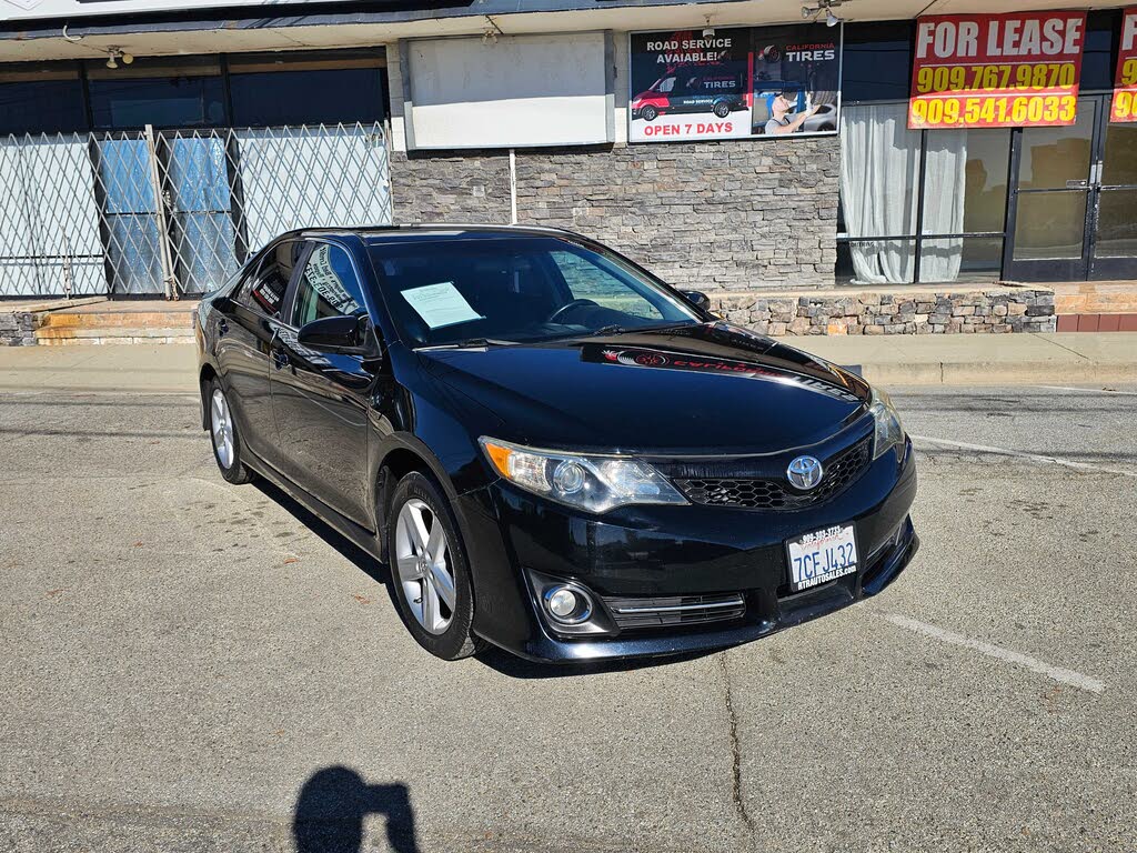 2013 Toyota Camry SE