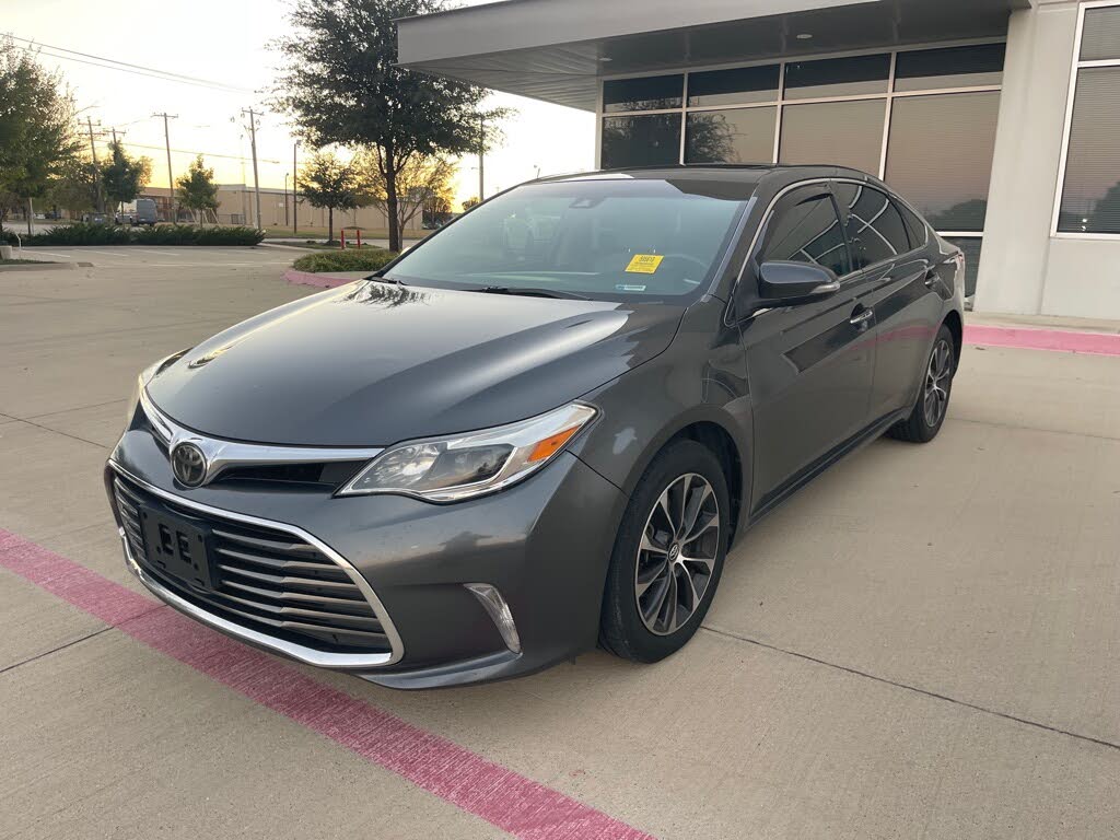 2017 Toyota Avalon XLE