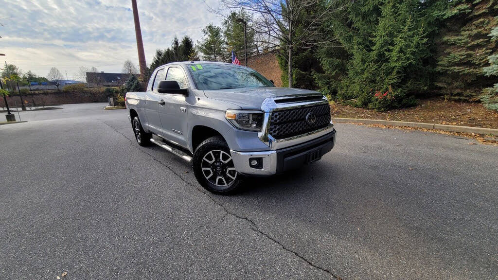 2018 Toyota Tundra SR5 Double Cab 5.7L 4WD