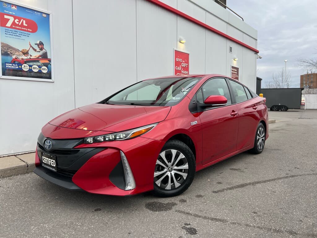 2022 Toyota Prius Prime Upgrade FWD