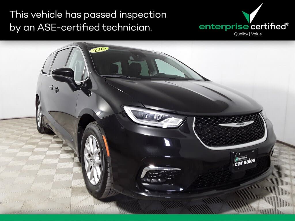 2023 Chrysler Pacifica Touring L FWD