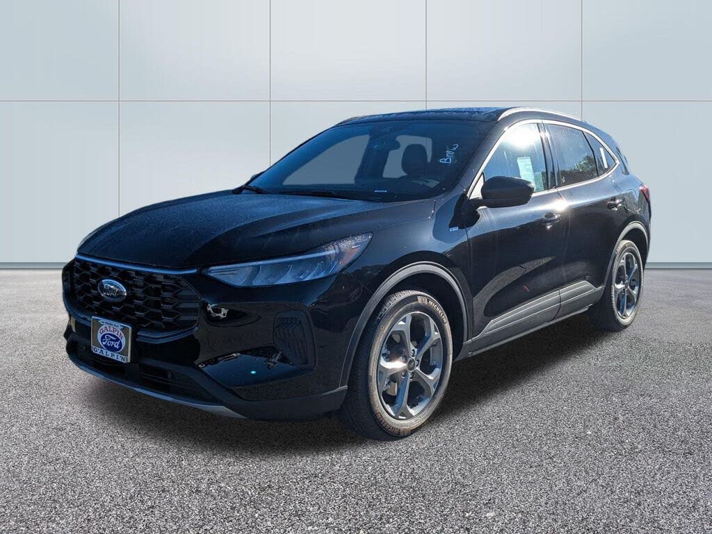 2025 Ford Escape ST-Line FWD