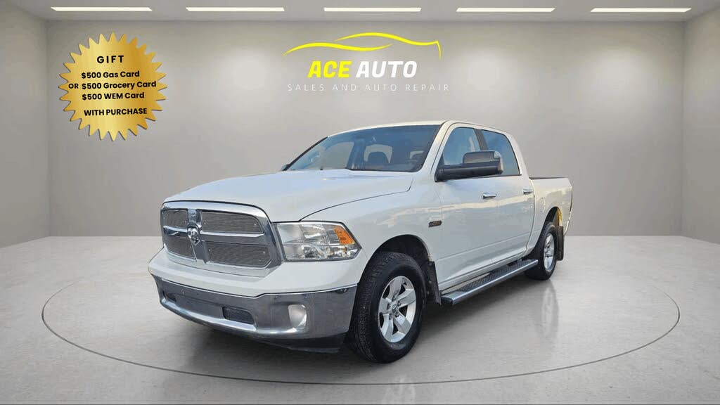 2015 RAM 1500 SLT Crew Cab 4WD