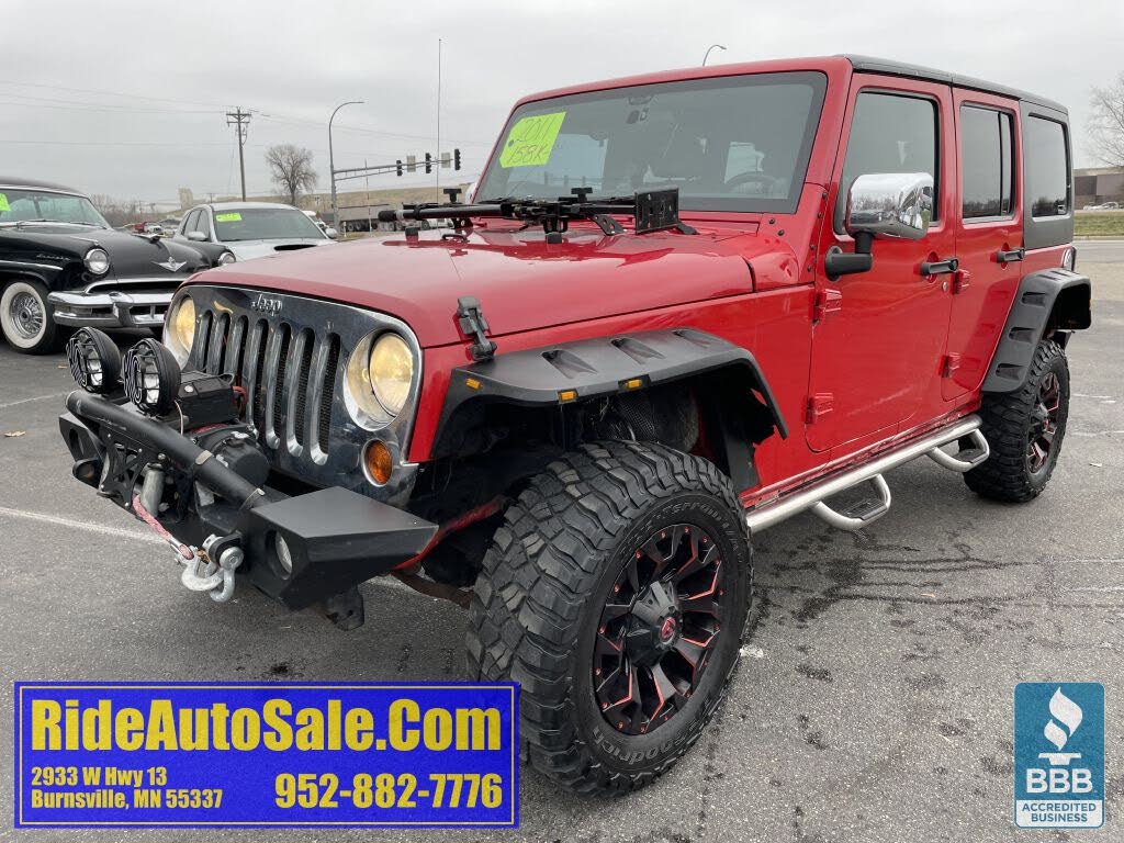 2011 Jeep Wrangler Unlimited Sahara 4WD