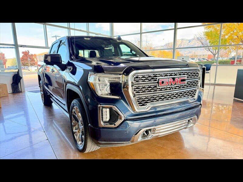2020 GMC Sierra 1500 Denali Crew Cab 4WD
