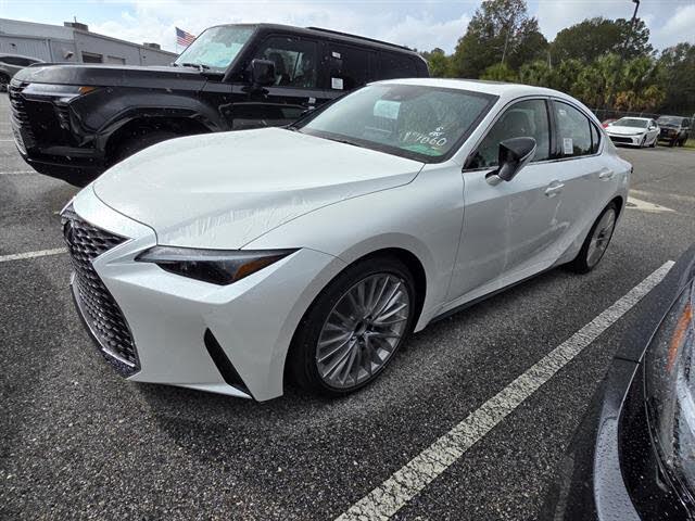 2025 Lexus IS 300 RWD