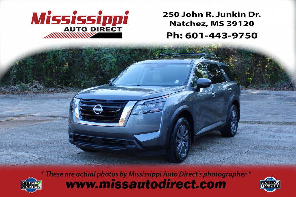 2025 Nissan Pathfinder SV FWD