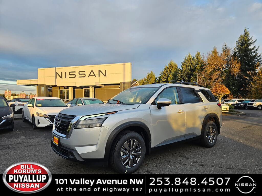 2025 Nissan Pathfinder SV 4WD