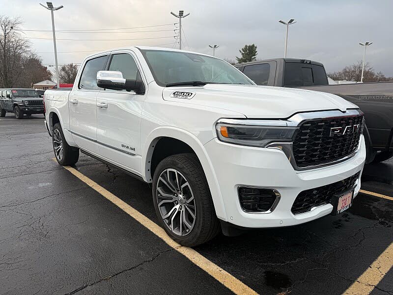 2025 RAM 1500 Tungsten Crew Cab 4WD