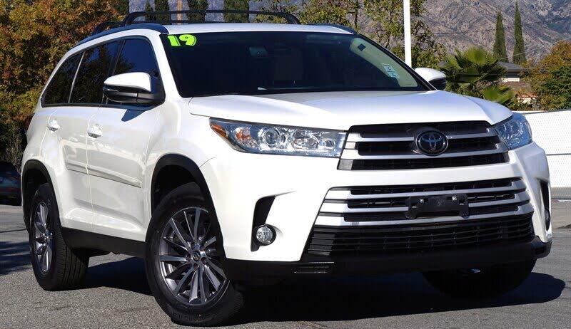 2019 Toyota Highlander XLE FWD