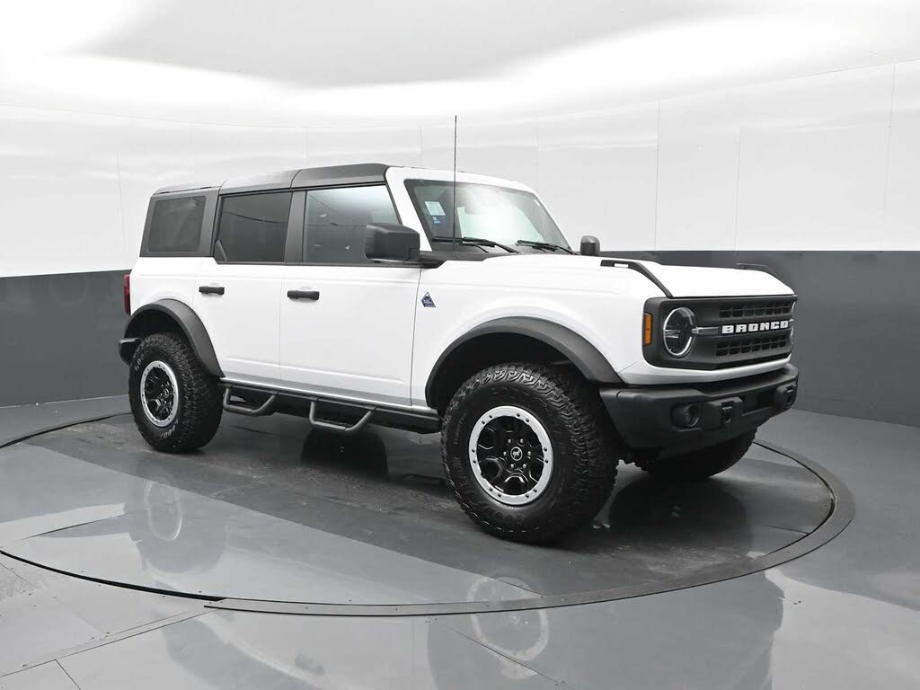 2023 Ford Bronco Black Diamond Advanced 4-Door 4WD