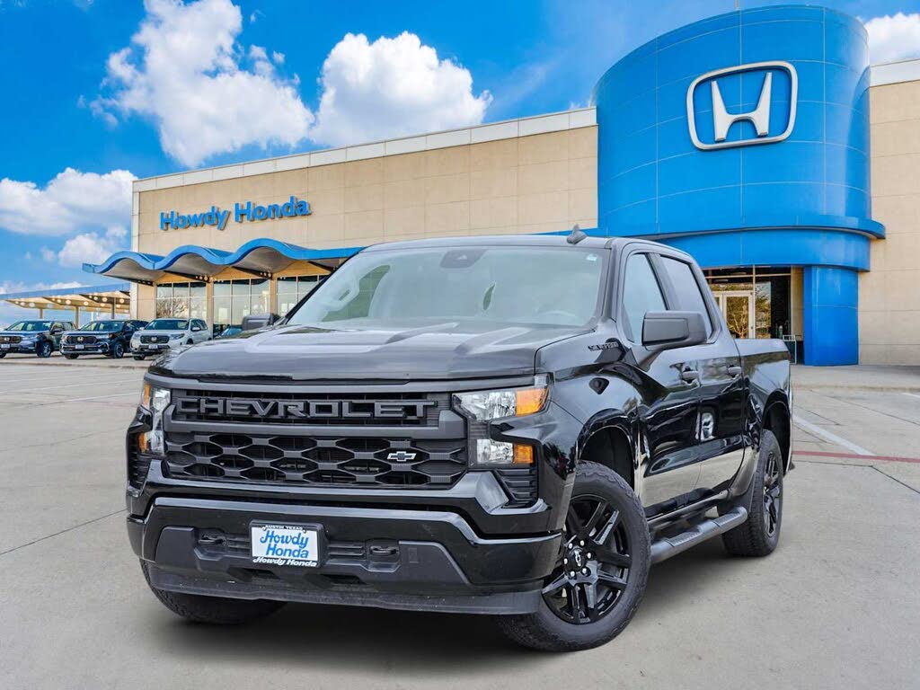 2024 Chevrolet Silverado 1500 Custom Crew Cab 4WD