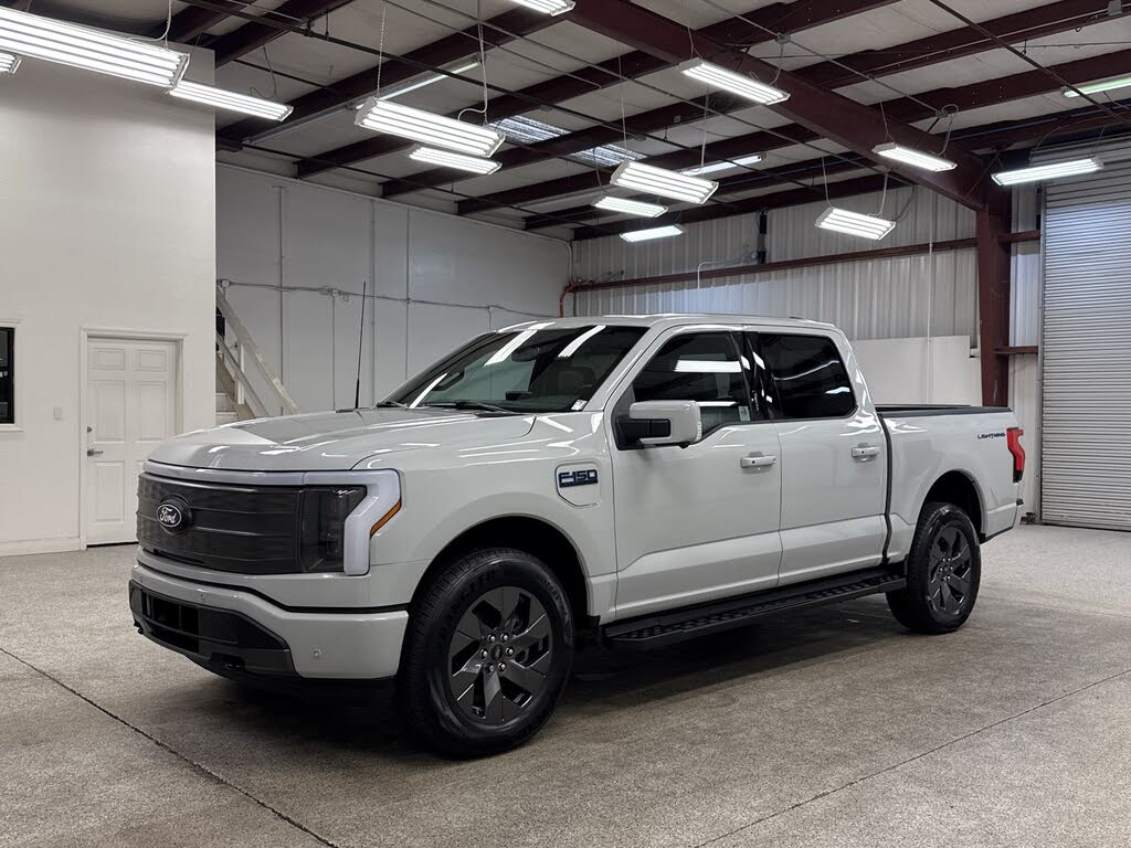 2024 Ford F-150 Lightning Lariat SuperCrew AWD