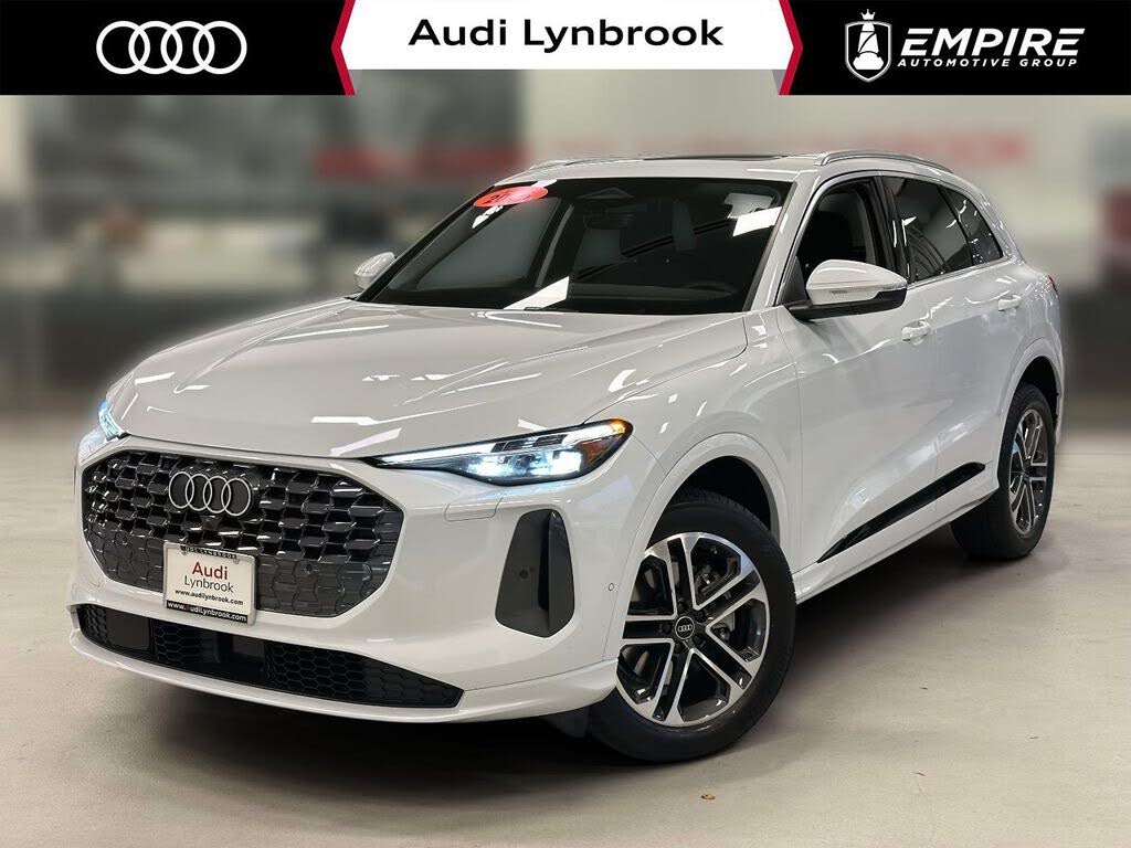 2025 Audi Q5 quattro Premium Plus 40 TFSI