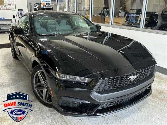 2025 Ford Mustang EcoBoost Fastback RWD