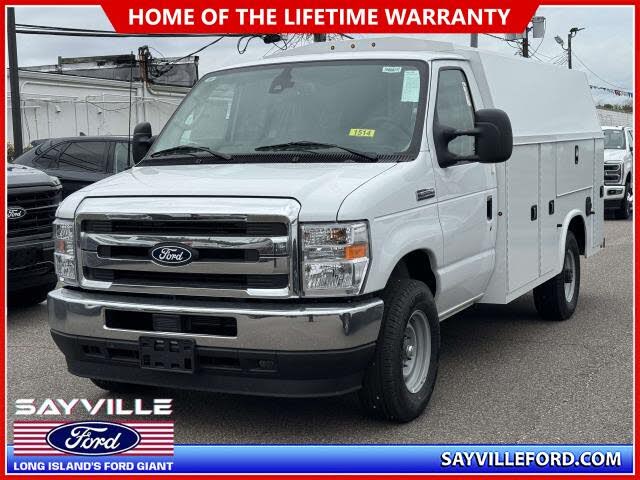 2026 Ford E-Series Chassis E-350 SD Cutaway 138 RWD