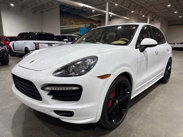 2013 Porsche Cayenne GTS AWD